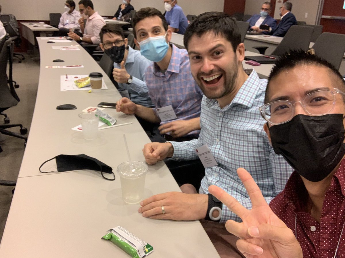 doctornikkid's tweet photo. I love the ASGE mentors/presenters-such welcoming faculty! Thank you for an educational weekend. Lots of pearls not taught in fellowship. Great to meet old/new twitter friends #IRL and catch up with #EmergingLiverScholars2018
#LeadersinGI
#FutureofGI #GItwitter @ASGEendoscopy https://t.co/NXjWvJcOag