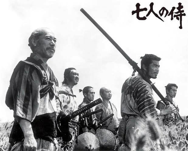 七人の侍。1954年制作。今見ても面白い。多分この先何百年経っても面白いんだと思う。3時間27分あっという間にテンポ良くどんどん進んでいく。七人の侍全員が愛しく好きになっていく。侍と百姓の間に入って話す菊千代の台詞どれもが切ない。魂が震えるくらい泣いた。墓場まで持っていきたい映画! 