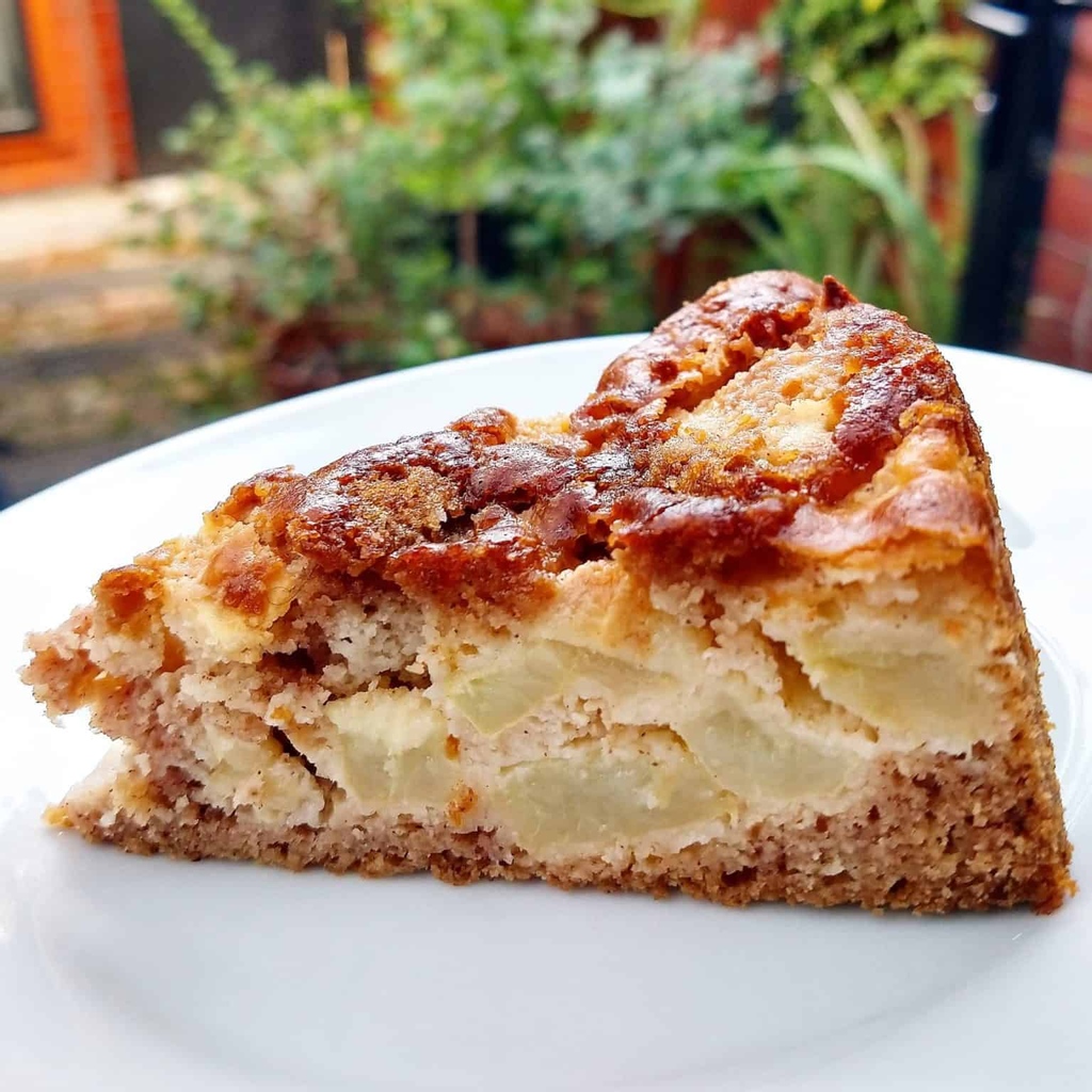 Gluten-Free Vegan Apple Cake

This is one of my favourite recipes.

frifran.com/recipes/desser…

#frifran #glutenfreevegan #glutenfree #vegan ⁣#veganrecipes #vegancake #glutenfreecake  ⁣#healthyvegan #applecake #veganapplecake #glutenfreeapplecake