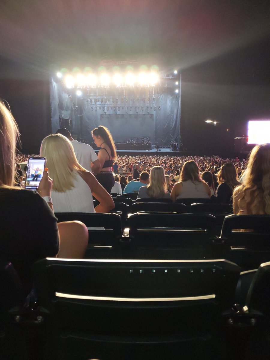 JordanMFHansen's tweet photo. LETS GOOOOOOOOO!!!  @DanAndShay https://t.co/ExRcgzgDD7
