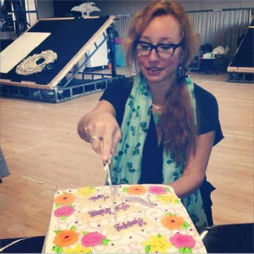 666Tweet's tweet photo. Happy birthday to the goddess @toriamos! (58 today). Love and best wishes on your special day.
🎉🍰🎁🎈🎊🍷
📷 & 🎂 cast of the #LightPrincess London 2013 @NationalTheatre https://t.co/pPEqygCwuN
