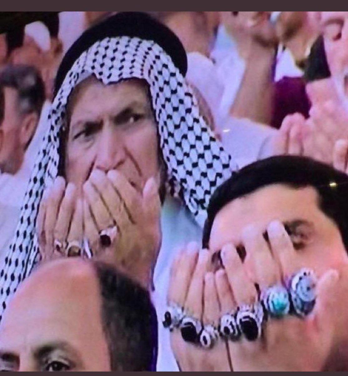 ShiaSquad's tweet photo. Our ring game > https://t.co/QEvPNUpjUr