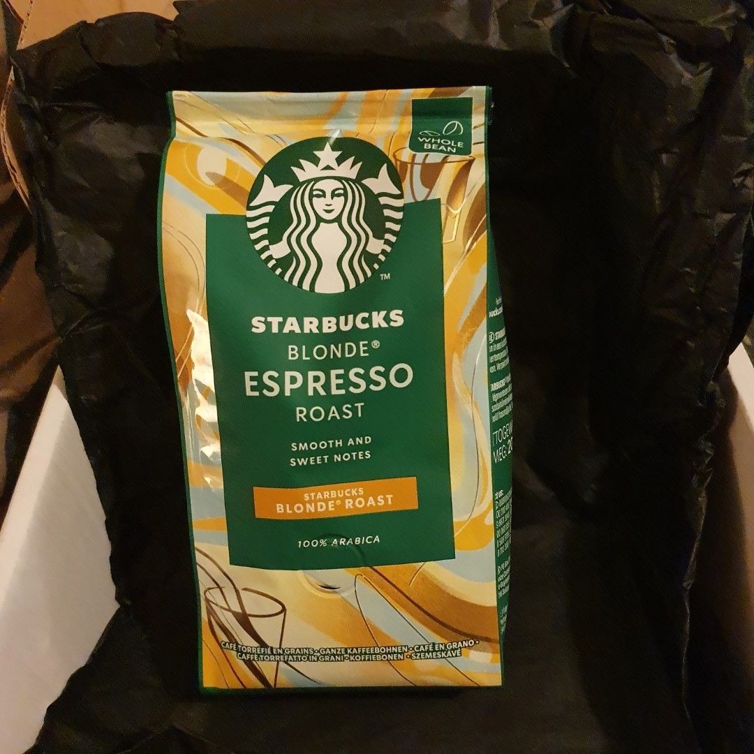 NUTTYNAN65's tweet photo. I was sent these free to test. ground well and a smooth sweet flavour and a lovely aroma. Not bitter. would recommend you try this product. This is my new number 1 coffee to drink from now on. https://t.co/dV8DJJWT0H https://t.co/zrJVBUJWJR