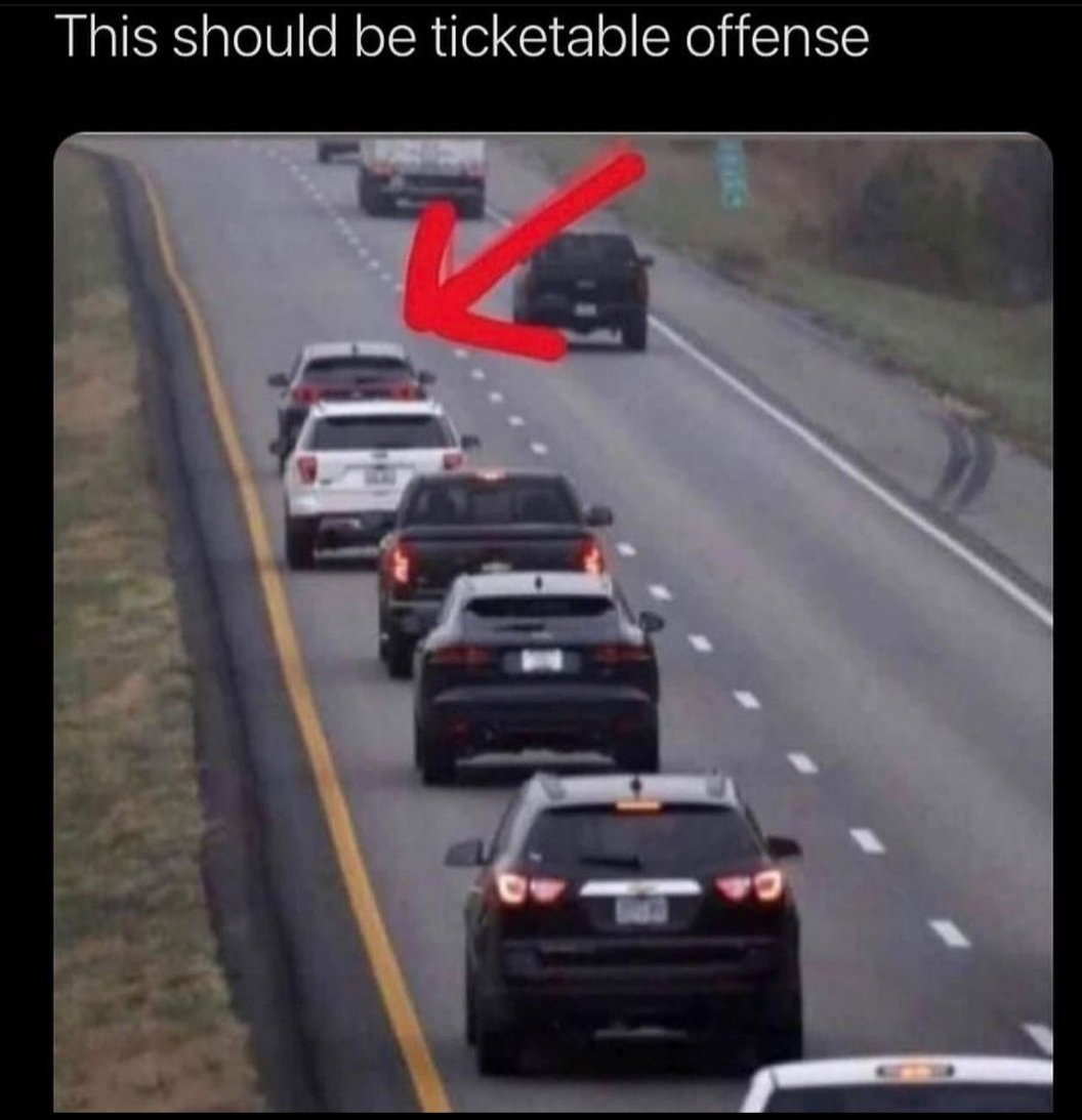 BunnyVenom01's tweet image. Drag him out of his car and take it...make him walk #DrivingInVancouver #BCDrivers