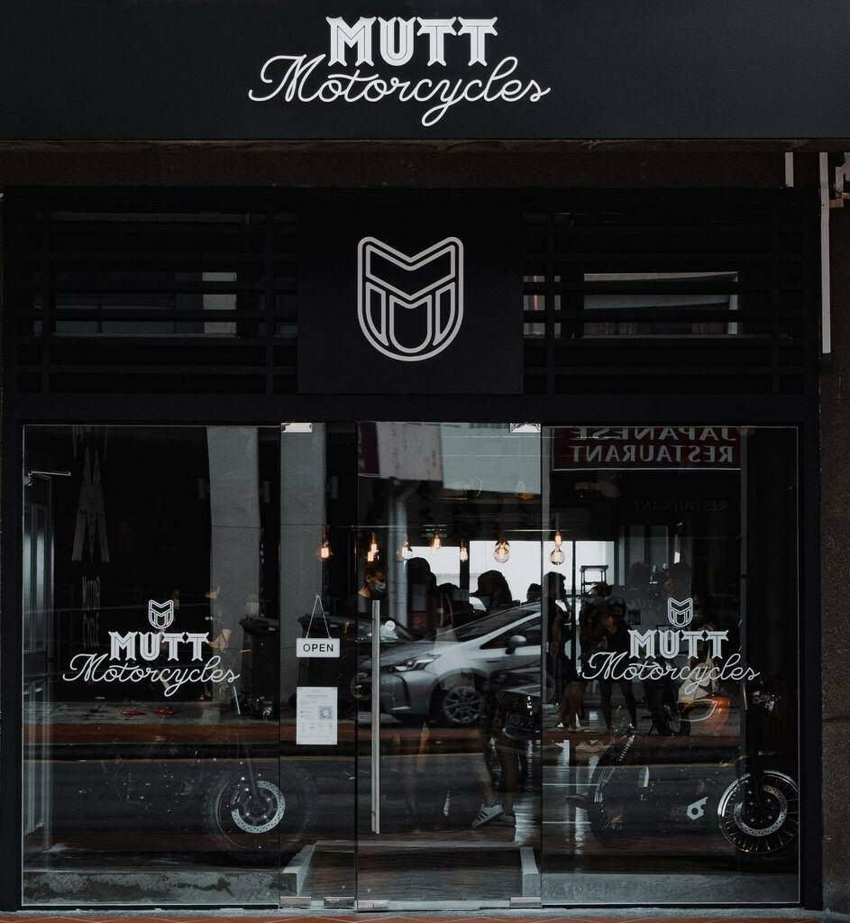 Today marks the one year anniversary at our home in Joo Chiat!! 🎂🥳

Huge love going out to all our loyal customers and supporters, you guys have made it all possible 💙

Here’s to another massive year for Mutt in Lion City 🇸🇬 

Keep swiping for our be… instagr.am/p/CS3KoMNB2Dm/