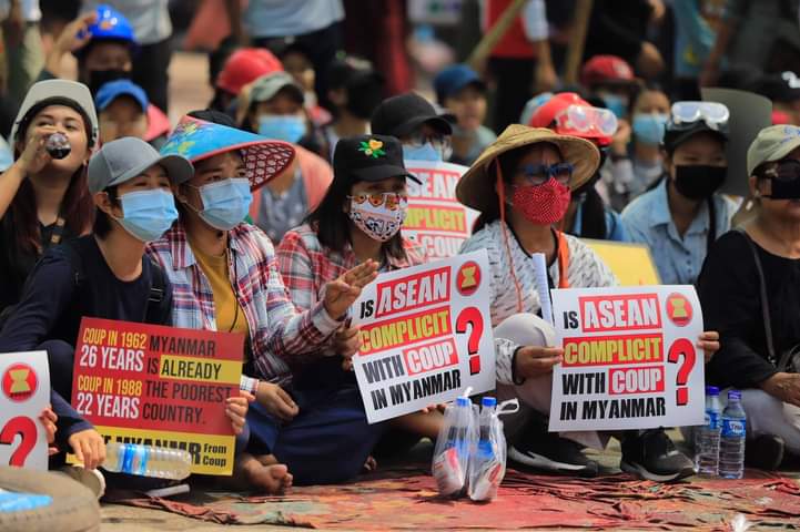 PyaeKhantWai's tweet photo. ASEAN has deliberatelly ignored the wishes of the people of Myanmar and facilitated SAC's attempt to be recognized "legitimate".

But it is NOT strange.
It just has gone as planned or expected.
In one word, just a conspiracy.

#Aug22Coup
#WhatsHappeningInMyanmar https://t.co/K1HSMMlIpZ
