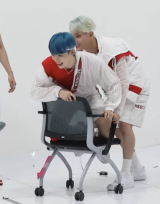 우리최찬희 (@letslovenew) on Twitter photo 