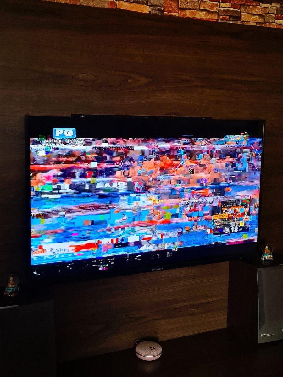 weng_ph06's tweet photo. @SKYserves  cable has always been like this. Di na naayos. Not worth yung binabayaran namin monthly. Acct #643273136 https://t.co/bGUB6M3gsY