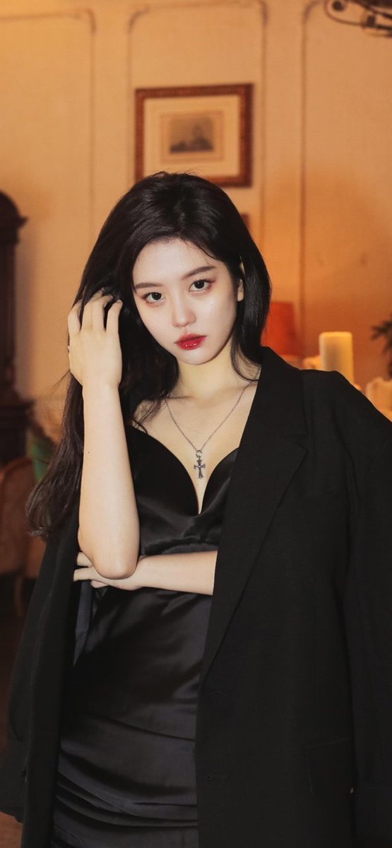 panjinming's tweet image. GKC-v2保持v1技术，优化现有的POS 设计，兼容ETH的EVM虚拟机，优化ETH的数据库，把ETH 的TPS 性能从底层性能上提高20-50倍，TPS更快，v2的RPC节点搭建门槛更低,等于更加去中心化\更高鲁棒性的ETH + UNI(DEX) + aave + WBTC，v2低能耗、且鲁棒性比较强、而且操作方便易用的共识！