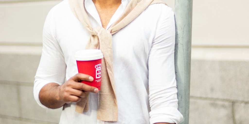 vidaecaffe's tweet photo. WIN coffee for a year! As well as daily & weekly spot prizes by answering some questions about our sustainable cup and lid via this link https://t.co/esxZGHVnul.
#vidaemundo #sustainability #sustainablepackaging #lifeandcoffee https://t.co/USdtwMW0cZ
