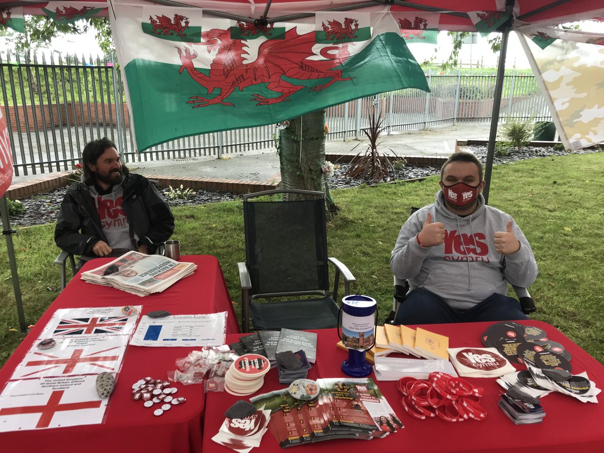 Despite the early rain at the Deeside Community Revival Festival yesterday, the community spirits were not dampened, and neither the positive Indy discussions that were being had, at the YesCymru Indy Awareness Pop-up shop. Hope to see you all at the next one, diolch o galon pawb