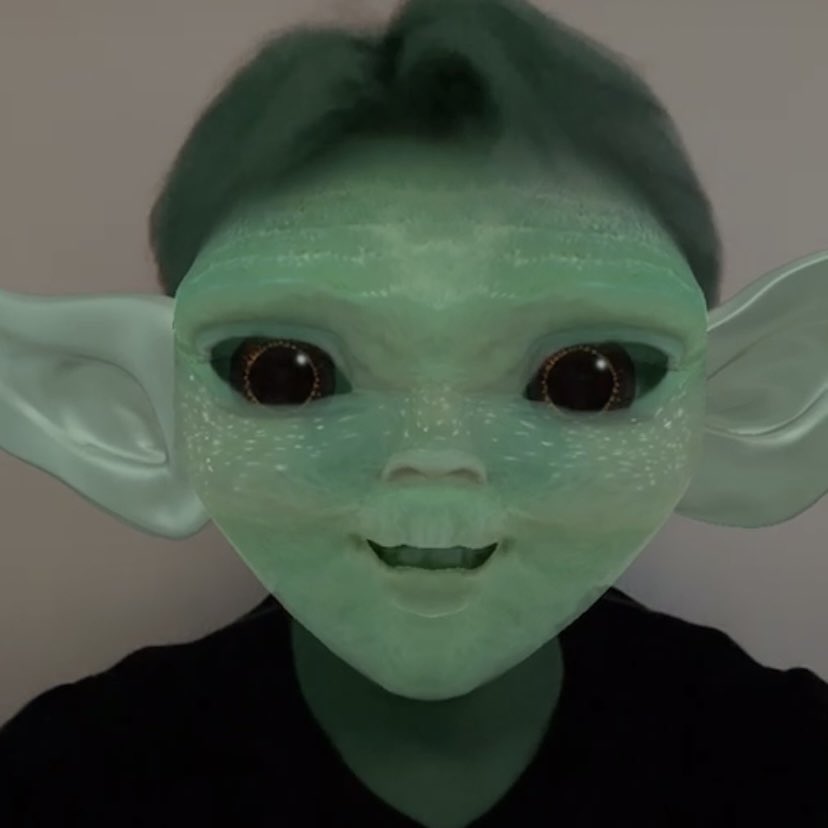 johnny haechan 🤝 using the alien ig filter