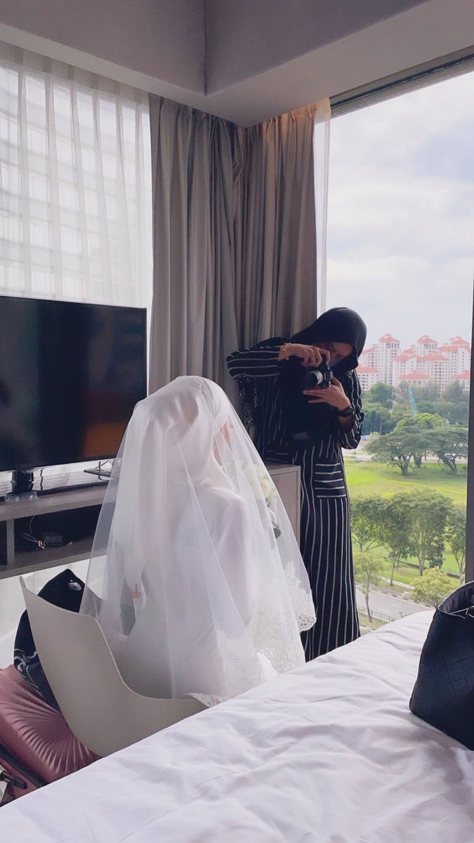 Cleopatraxx_'s tweet photo. Married to the love of my life 💍🤍 May Allah ease all our affairs till we grow old and grey. https://t.co/SzXm9eWlyG