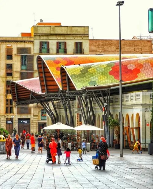 📍Mercat de Santa Caterina
--
Es un mercado situado en el barrio de Sant Pere, Santa Caterina y la Ribera, en el Distrito de Ciutat Vella de Barcelona.
--
#infocitybcn #barcelona #culture
--
📸 @xavitotr2