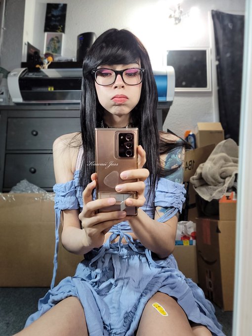 I ended up putting my OF at 50% because fuck it. And also I'll start moving content to my @realFansly