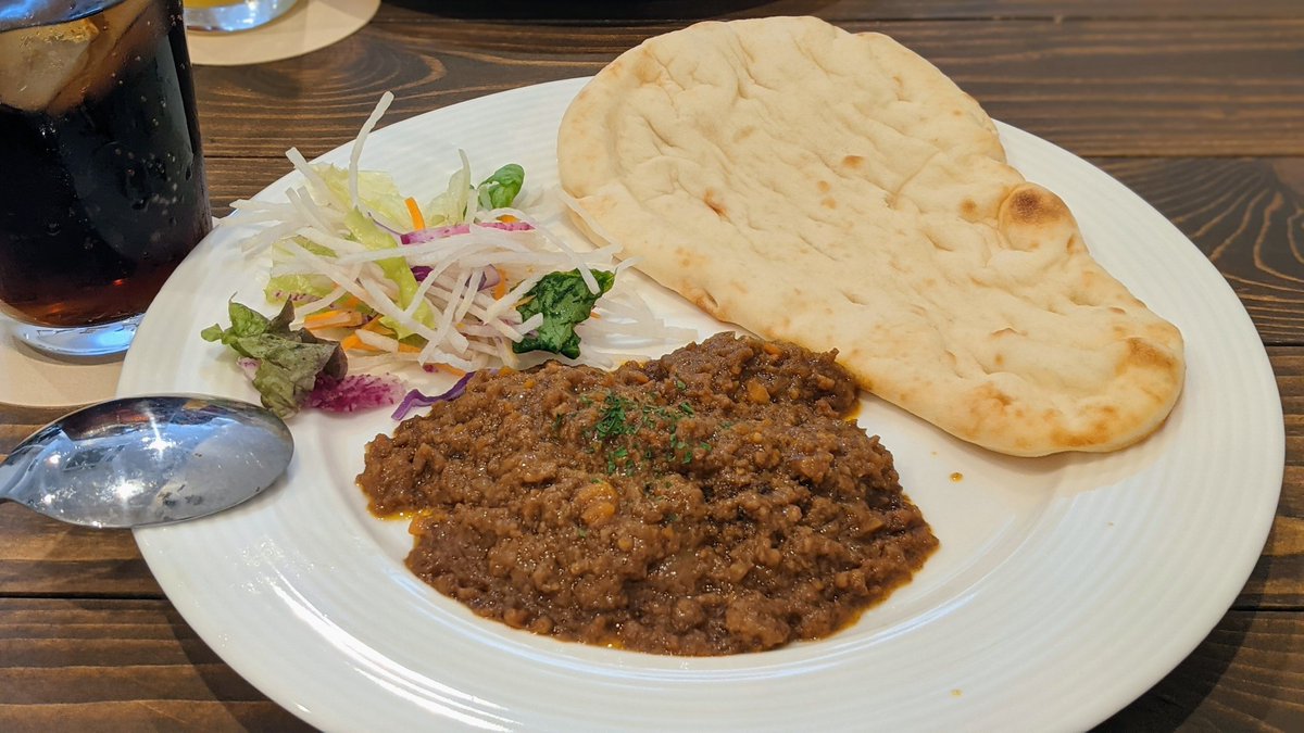 yasu44luck's tweet photo. MANACAFEスタートしました
今日のフードはキーマカレー
美味しそー😊
#MANACAFE https://t.co/I8gPrmAo1V