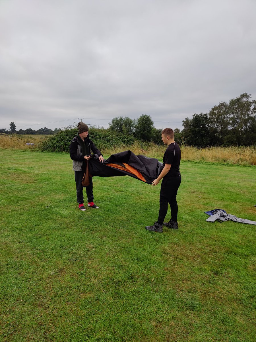 CETBrum's tweet photo. They're finally up! They just need to pack away and then they are officially finished. Congratulations everyone. Time for a treat now. :)
#DofEExped #DofE #GirlsUpFirst #DreamGreen #WhatADay #Congratulations https://t.co/lK13VQ6Hav