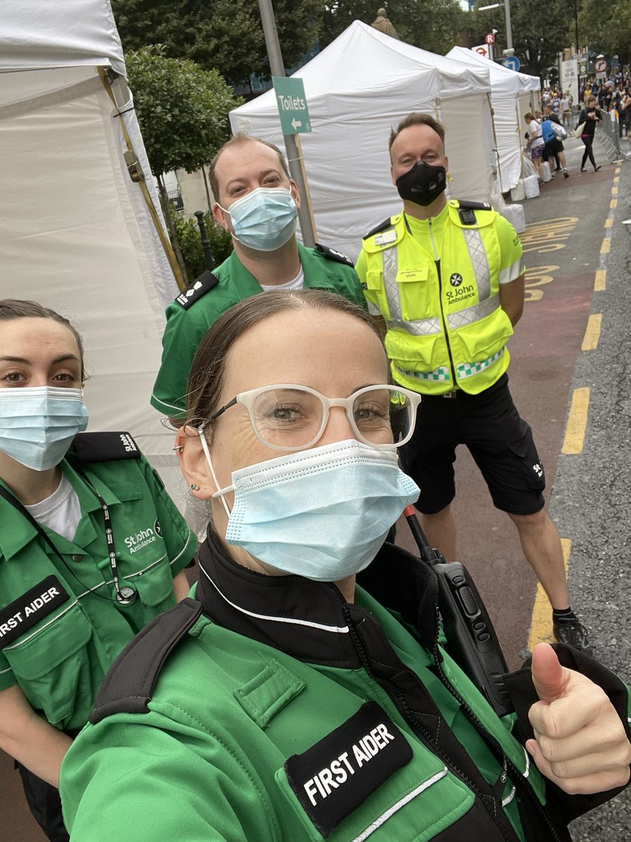 laerts23's tweet photo. Early Start for @OfficialBigHalf with @stjohnambulance providing support to the runners. Great to be back in London for events with this dreamteam #mysja #askme #BigHalf https://t.co/wUQyLs3quj