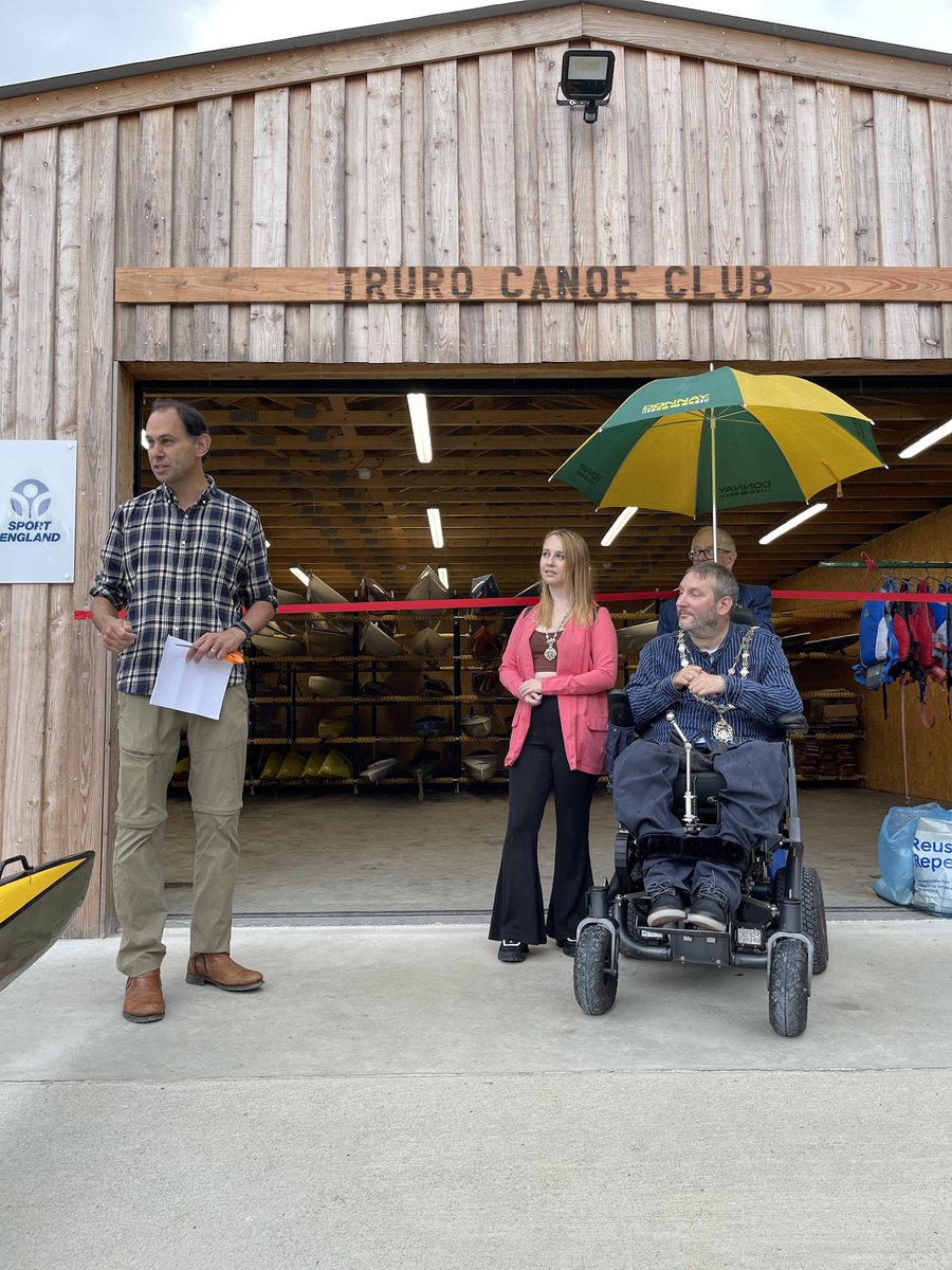 Opened The Truro Canoe Club boathouse at Boscawen Park, Malpas. It has been a long time coming. They are looking for new members if anybody wants to try their hand at #canoeing or paddle boarding head down there. trurocanoeclub.wordpress.com