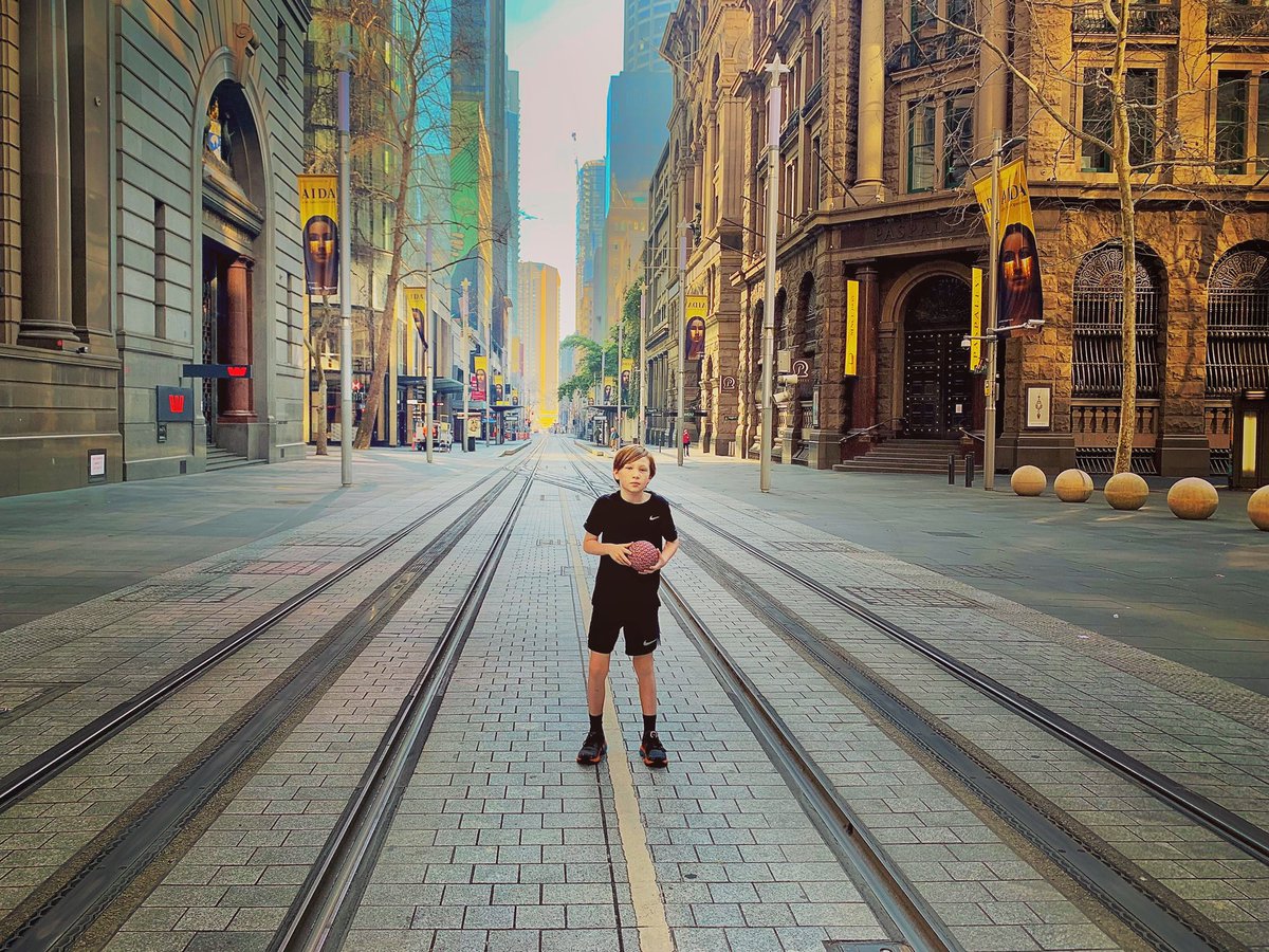 andylown's tweet photo. Sunday. At the intersection of Sydney’s (and perhaps Australia’s) busiest retail strip. The only thing coming down these tracks any time soon is Delta. @smh @Channel7 @FinancialReview @SkyNewsBiz #SydneyOutbreak #COVID19nsw #lockdownSydney #HerdImmunity #sydneyprotests https://t.co/Uohcvugz1B
