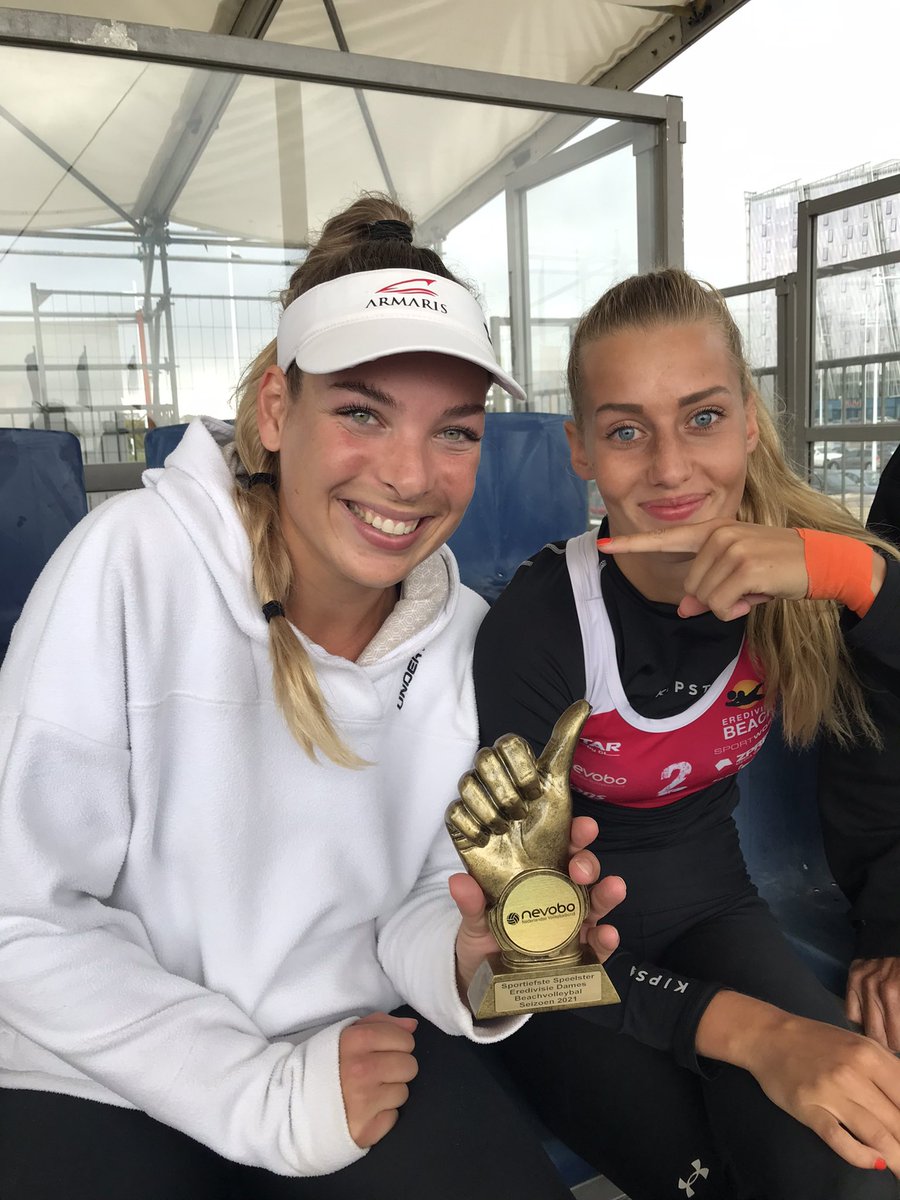 …en de prijs voor de sportiefste speler van de eredivisie gaat naar Werkendam! Top <a href="/sarahvesch/">Sarah van Esch</a>, we zijn trots op je! <a href="/nlbeachvolley/">Beachvolleybal</a> <a href="/radioAFMnl/">Radio A-FM</a>