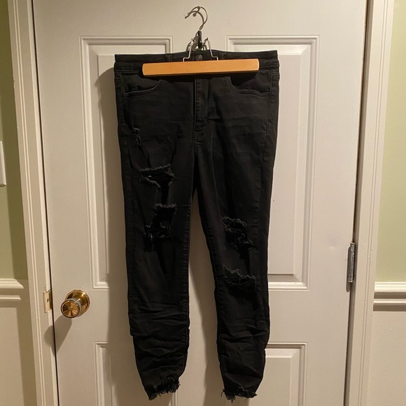 YYC books and Crafts tweet media