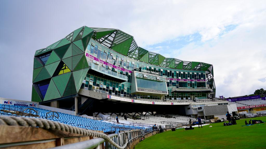 Hello and welcome to the Headingley Stadium, Leeds. Our venue for the 3rd Test against England.

#ENGvIND