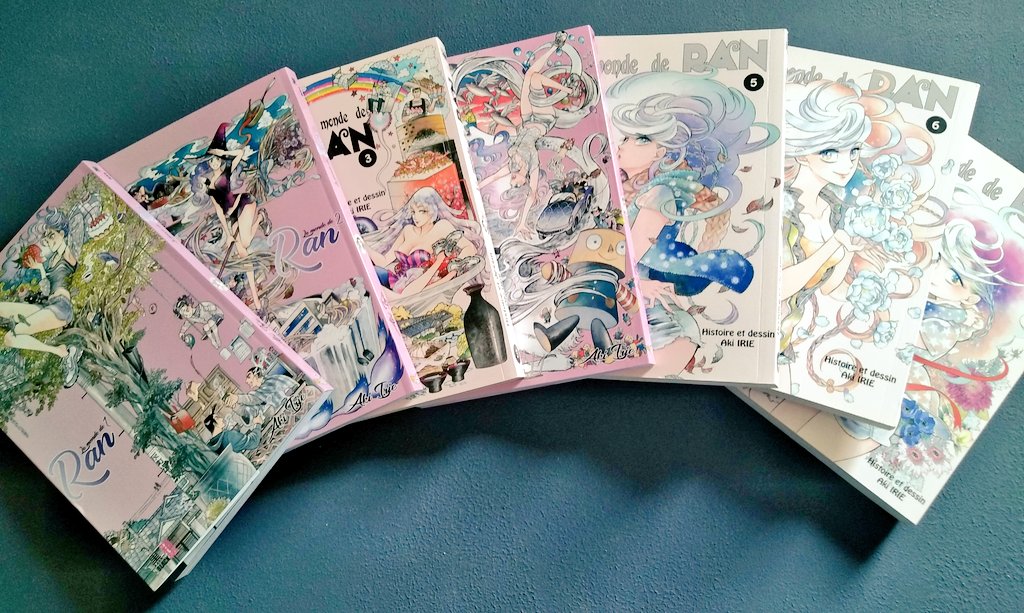StallerGhost's tweet photo. New book series !
Ran and the grey world by Ali Irie
I really like this series, the drawing are gorgeous and the character design beautiful. The settings is interesting, I appreciate the pace of the story and the character growth especially Ran, the main character. https://t.co/QKiqIgO85A