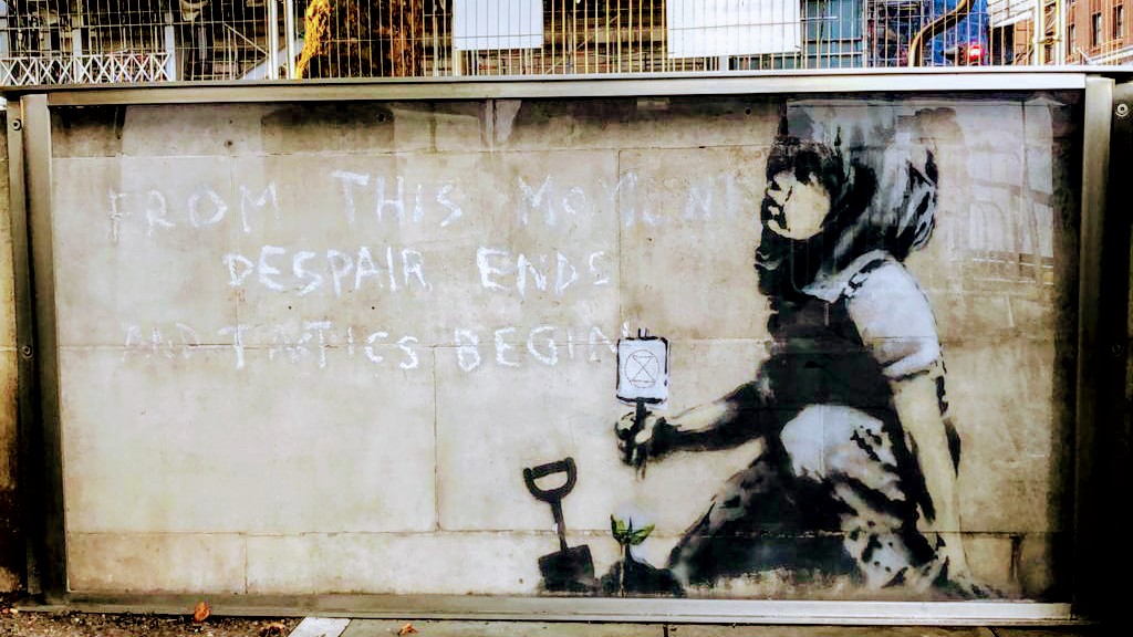 'From this moment, despair ends, 
and tactics begin' 
#Banksy #ExtinctionRebellion🦣🦤🌱 #ClimateChangeIsReal 🌎🌍🌏
#StreetArt #MarbleArch 
Stole the show from the #MarbleArchMound 😅
#WeekendVibe #SundayMorning