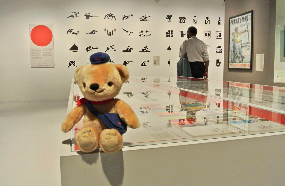 あぶそる とロンドン Absolute London ぽすくま Gくんです 日本が恋しくなっちゃって ジャパンハウスの東京 オリンピック展に行っちゃった 1964年当時のデザインがすごくモダン イギリスで見る日本も誇らしいよ おすすめ Posukumainuk ぽす