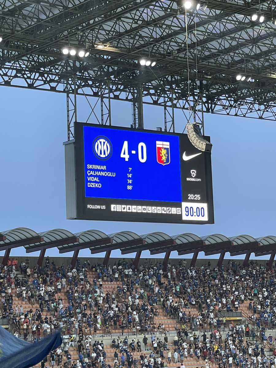 InterClubGenova's tweet photo. BUONA LA PRIMA ⚫️🔵⚫️🔵 #inter #InterGenoa #amala #interfans https://t.co/wlj3lFanyV
