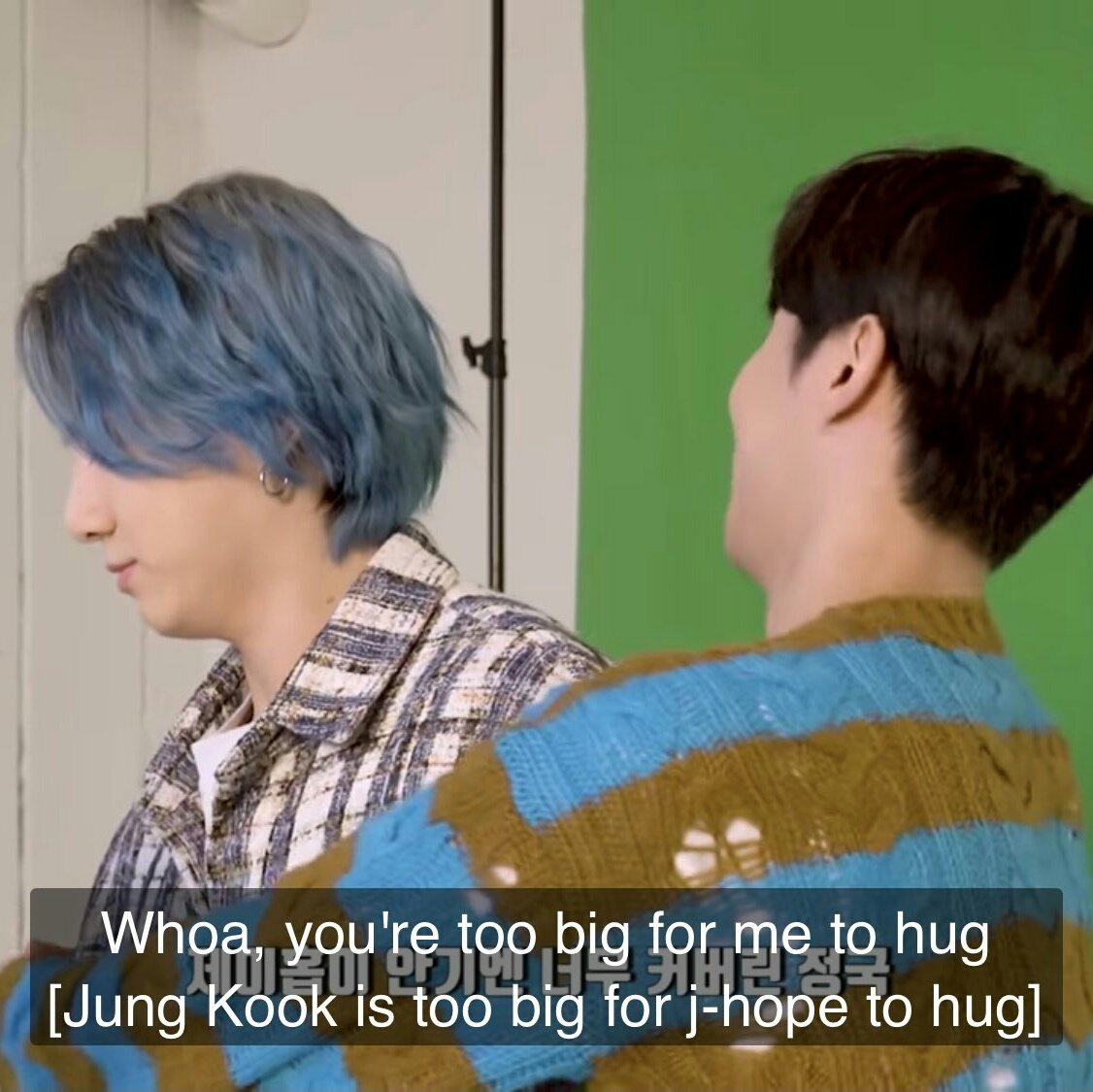 jtoni_n's tweet photo. and now Jungkook is too big for Hoseok to hug 😭🥺 https://t.co/aD3bd2c8BF