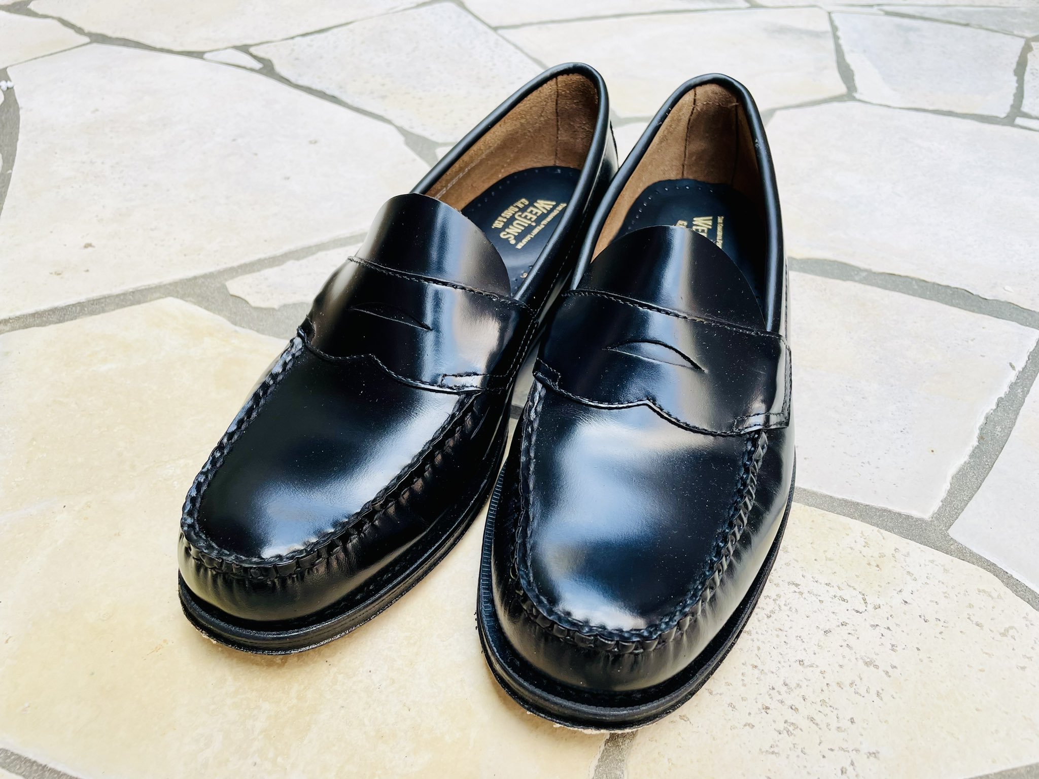 Show Izumiya 秋に向けてローファーをゲット G H Bass Coはローファーを世に生み出したブランドで かの マイケル ジャクソンも愛用してたらしい いつの日かj M Westonもほしいなー G H Bass Amp Co Weejuns Zozotown T Co Hv647fpc6a