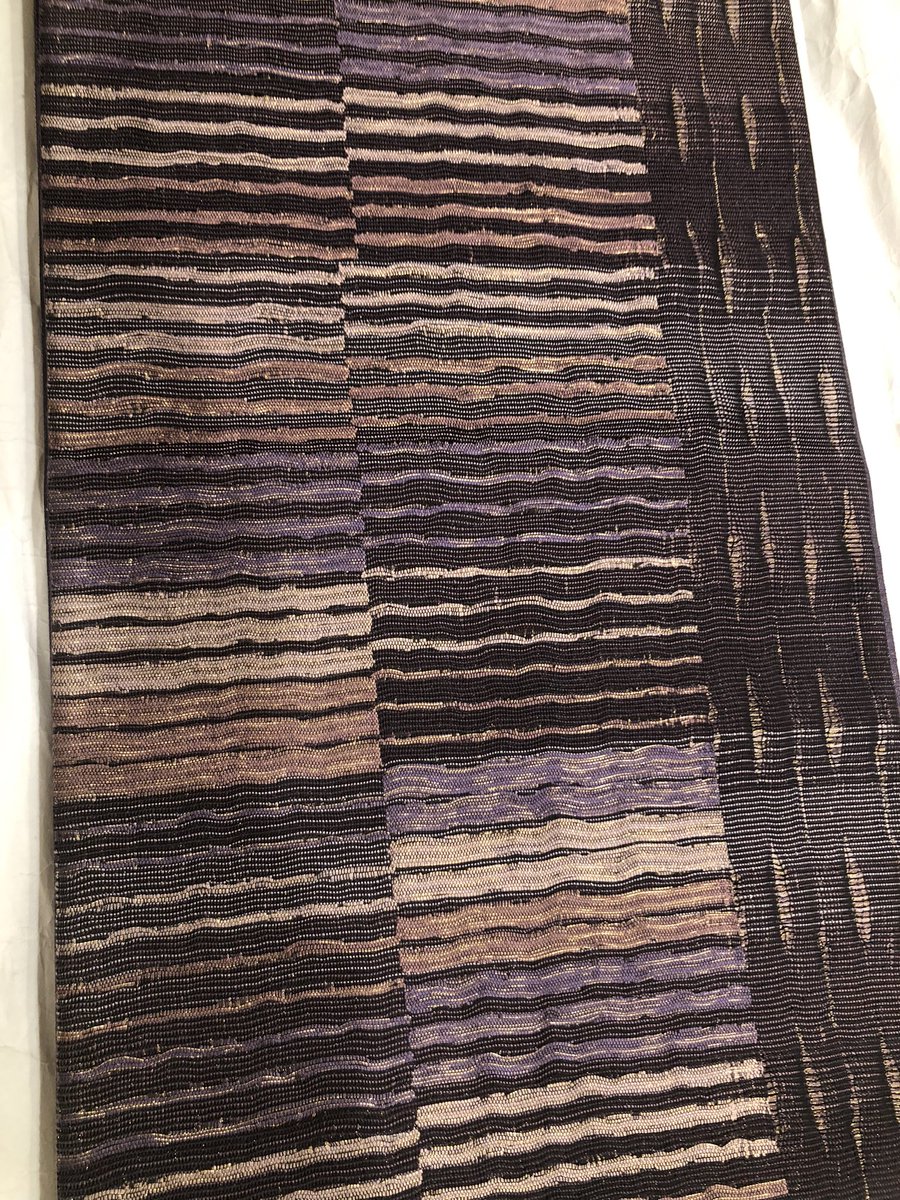 Masanorinaito V Twitter 全て5月末に他界した叔母の遺品 師範学校を出て小学校の教員をしていた叔母の慎ましい暮らしの中で 僅かな愉しみが着物だったのだろう 繊細で豊かな色彩の帯 帯として使えなければ 額装して飾りたい