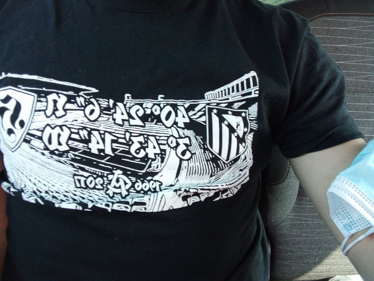 atletiferrol's tweet photo. Hoy juega el Atleti. Juega el campeón y hemos perdido una oportunidad preciosa de demostrar al mundo que estamos por encima de todo. Que no se pierda el sentimiento del Calderón coño. https://t.co/EVtcjvrc8i