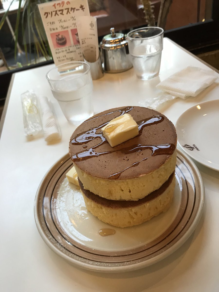 月石ななか 俺妹 Claris على تويتر アニナナで出てきたお店で 本当の名前は鎌倉にあるイワタコーヒー 店さんで頼んでから約20分くらいかかる分厚いホットケーキがボリュームがありフワッとしておいしくオススメです 画像は自分撮影 アニナナ Aninana
