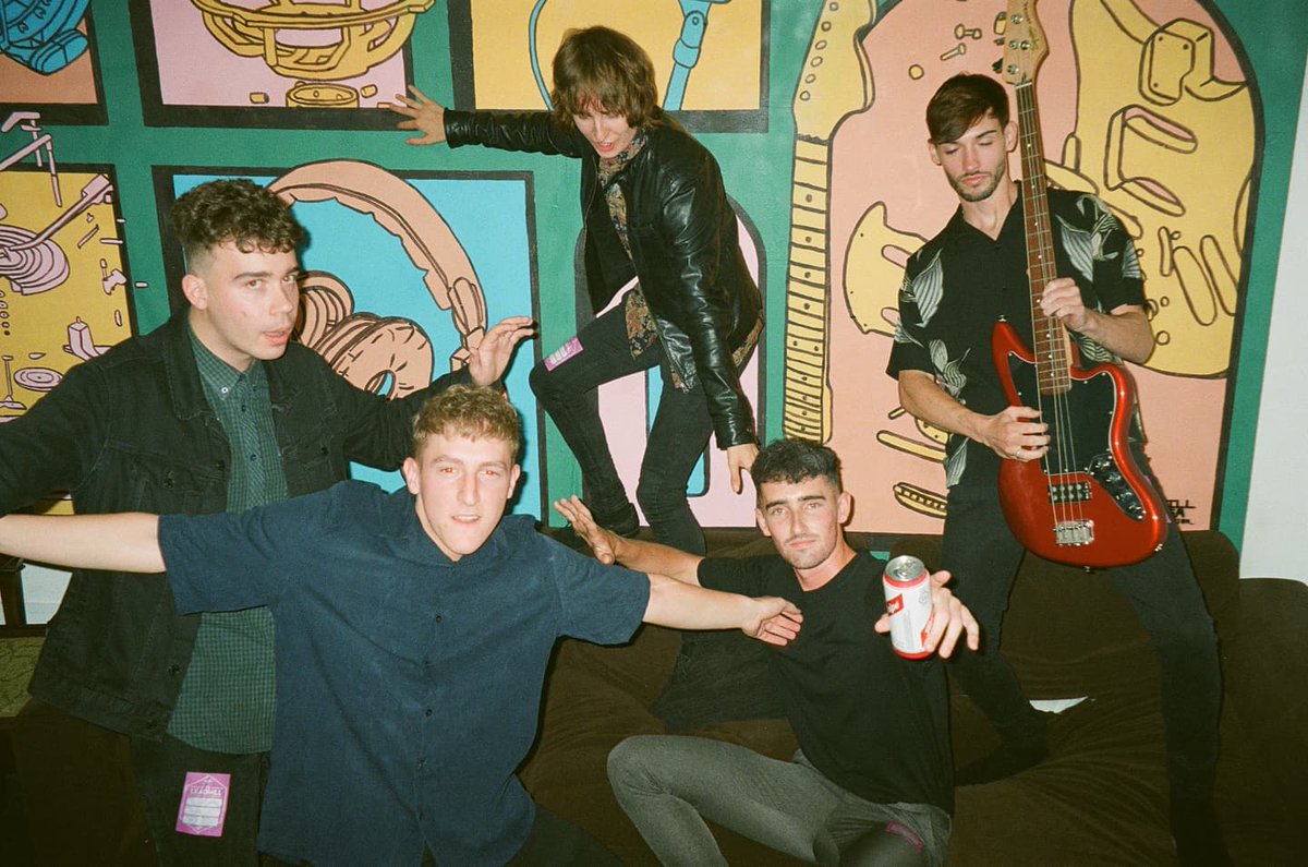 THE WIRED tweet media