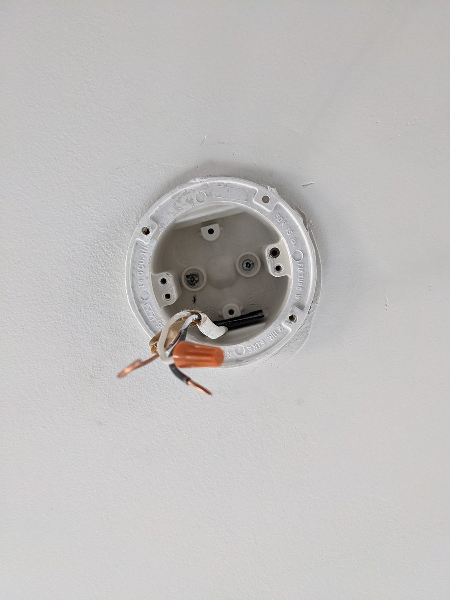 markfsimmons's tweet photo. Part 5: Now, the @Airbnb adjuster is simply ignoring our emails and calls. Despite several attempts to keep the conversation moving, it's just radio silence.

Is this how you take care of customers? We've been using the service for years and have only had minor incidents. (cont.) https://t.co/zMggUHr1gN
