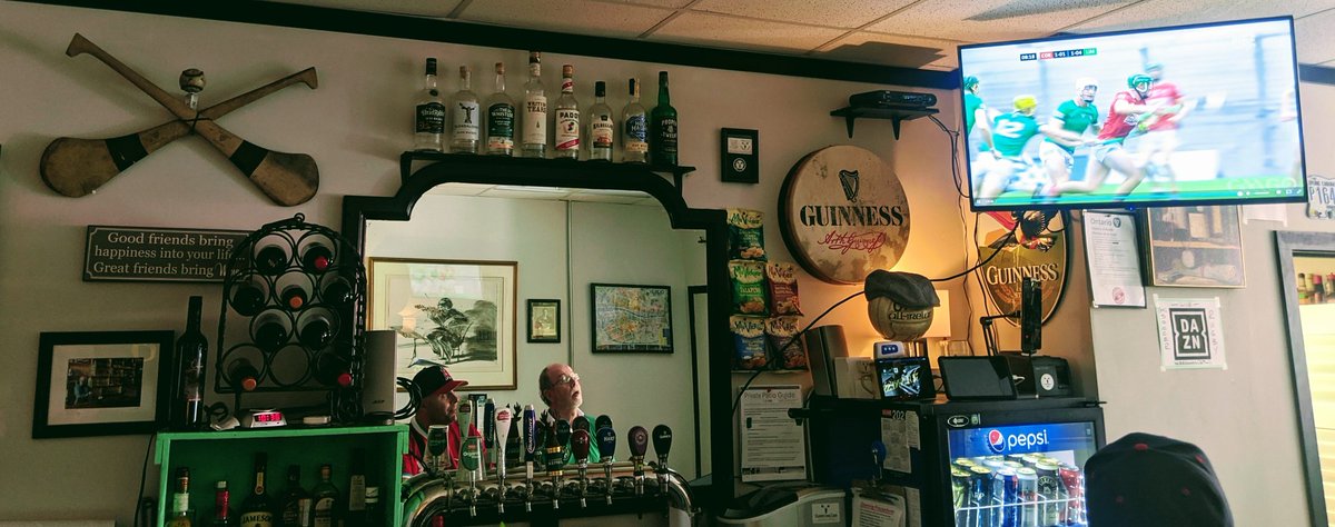 QScribe's tweet image. Live from Toronto, Canada - Cork vs Limerick at the Cloverleaf Cafe. Up the Rebels! #gaago #gaa