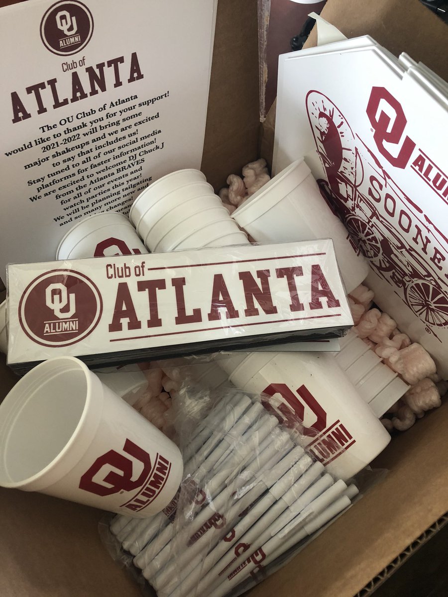 OUClubAtlanta's tweet photo. #boomerbag #soonerswag #watchparty #Kickoff #football #soonernation! Hurry up the 28th!
#hurry https://t.co/Y0u8whCl3v