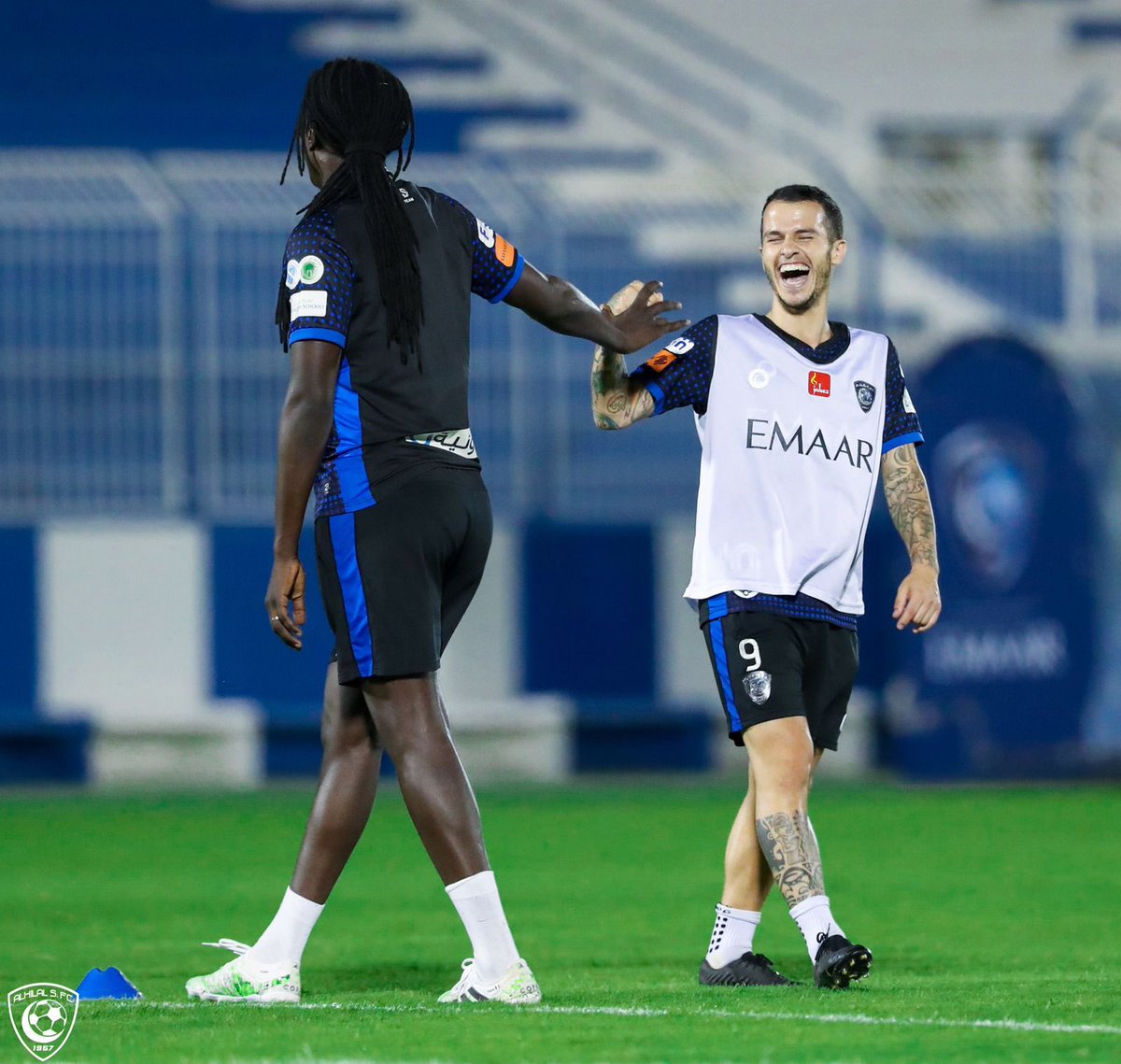 BafGomis's tweet photo. Thanks seba, it was a pleasure to share the attack with you.
We have won many titles and victories.
You played a big part in the success of Al Hilal and mine.
We are all passing through, only the supporters, the memories and the titles remain.
We will miss you!
Good luck 🐜🦁❤️ https://t.co/PzGSnGoOtu
