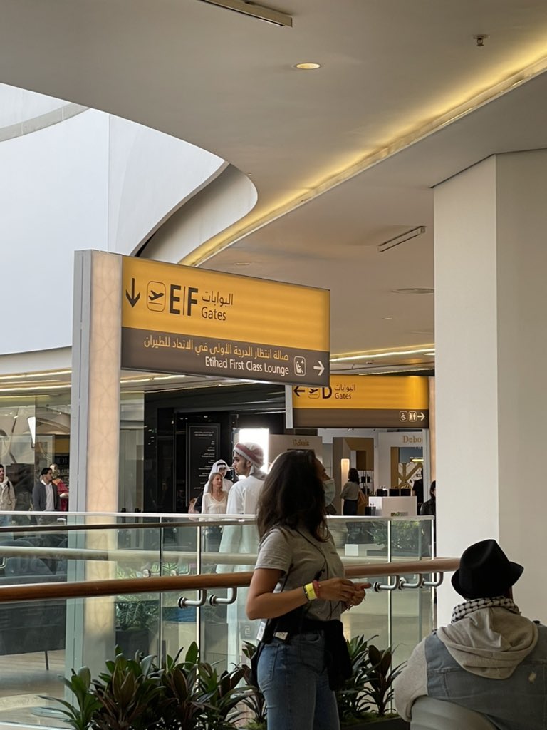 Birmingham New Street has a few special guests today!
#tomcruise #hayleyatwell #MissionImpossible7 #Birmingham