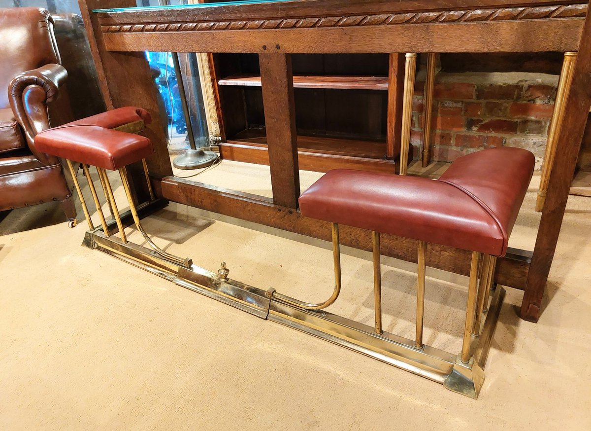 eversleybarn's tweet photo. #antiquebookcase #victorianbookcase #wellingtonchest #clubfender #antiquefurniture #vintagefurniture #judismithantiques #eversleybarnantiques https://t.co/bIiJdLNz4v