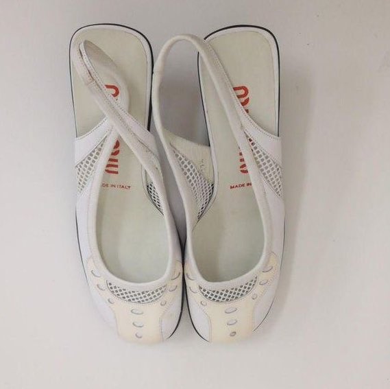 bitchesluvprada's tweet photo. they have my heart https://t.co/VwtJqVLarU
