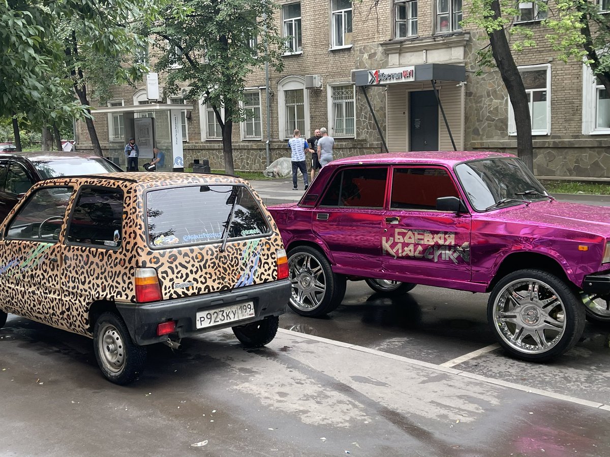 ScaroStepan's tweet image. WestCoastCustoms create their own NFT. 

Hopefully interest in NFT cars will rise!

Don’t forget who create such cars in Russia especially in real life. 

Follow my Instagram page. 
Instagram.com/Scaro1 

And buy my NFT! 
Rarible.com/Scaro