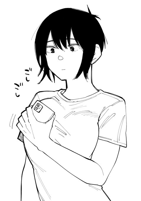 おっぱいでスマホの画面拭く人 