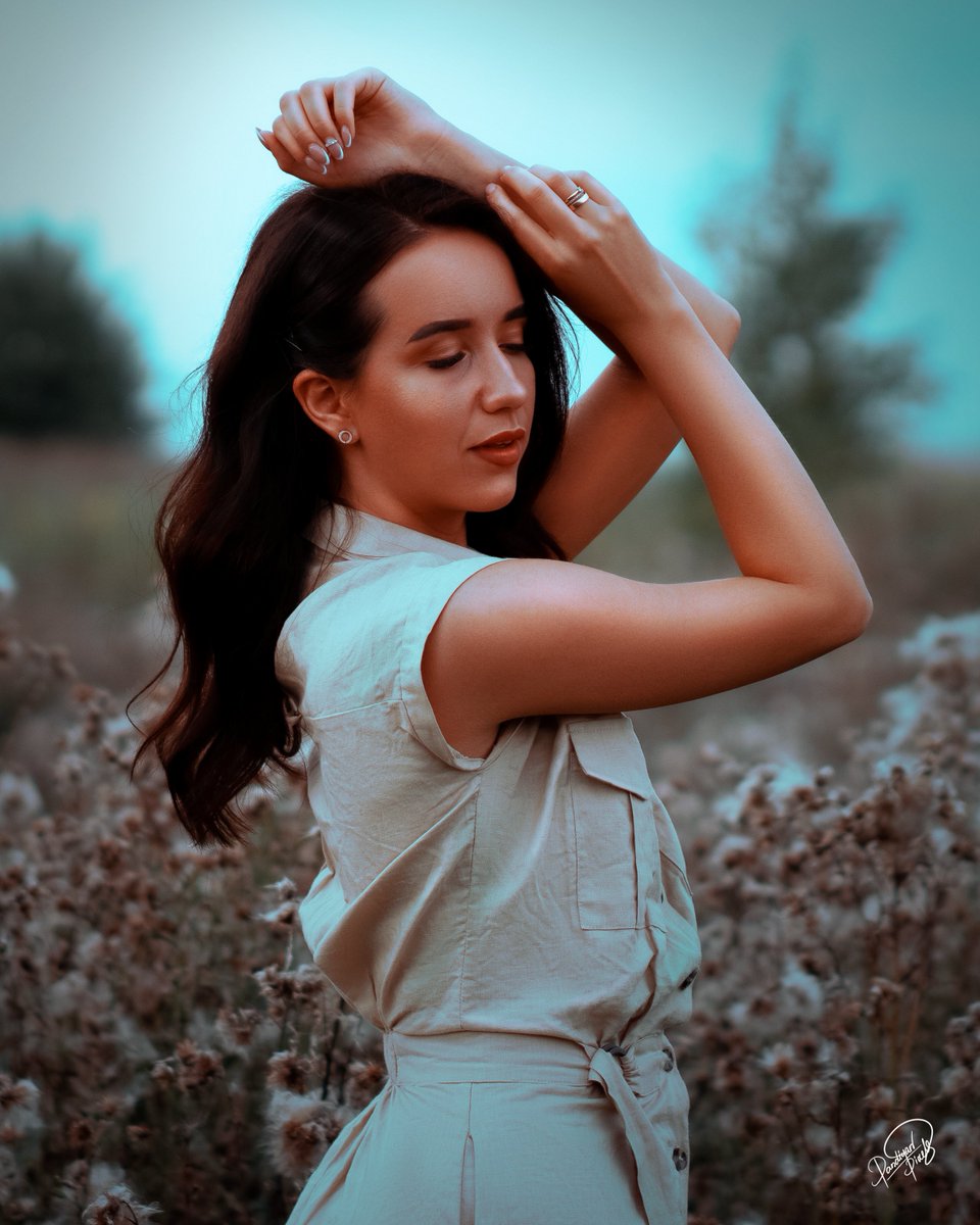 Pandiyan_Pixels's tweet photo. A Unknown Girl High End #Retouching #portrait
#Photoshop #Lightroom #PandiyanPixels https://t.co/hKngnA0PQ4
