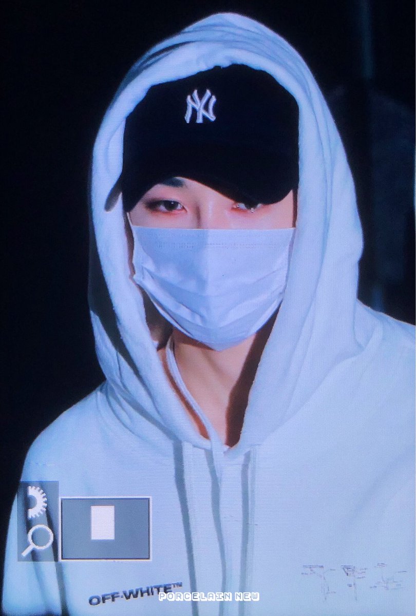 Porcelain0426's tweet photo. 210822 🧢

#더보이즈 #뉴 #최찬희 #THEBOYZ #NEW
@WE_THE_BOYZ https://t.co/MvWP4vnk2X