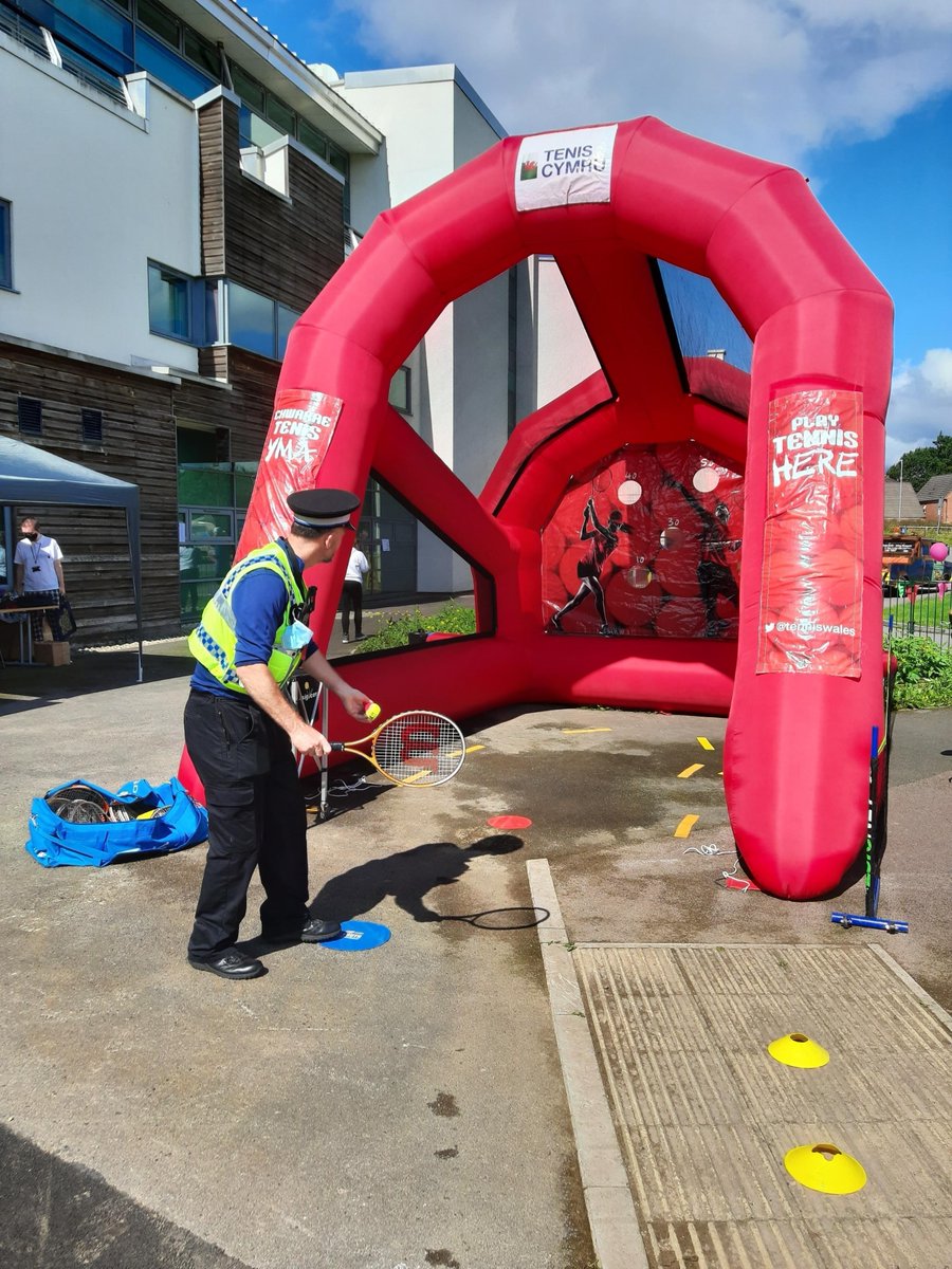 Today #BettwsNPT & #RogerstoneNPT are at the @sparkleappeal Family Fun Day 👮🏻‍♀️👮🏻  :

✅ Discussing local concerns
✅ Participating in fun activities
✅ Engaging with our community 

Please stop by, say hello 👋🏻 & enjoy the sunshine ☀️ 

#CommunityEngagment #CSO326 #CSO339 #CSO357