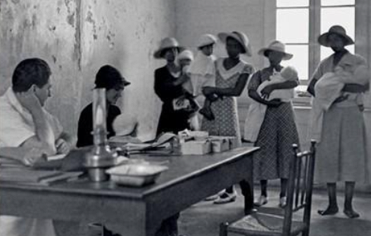 e_magrezo's tweet photo. Les expérimentations médicales sur les corps des femmes racisées (noires, indiennes) est un sujet dont on ne parle abondamment que depuis quelques années...

Lire la suite dans l'e-mag rezo-juillet 2021 en page 11.
https://t.co/uupa2kRzeu
#emagrezo - photo Internet https://t.co/NdSqryJEmH